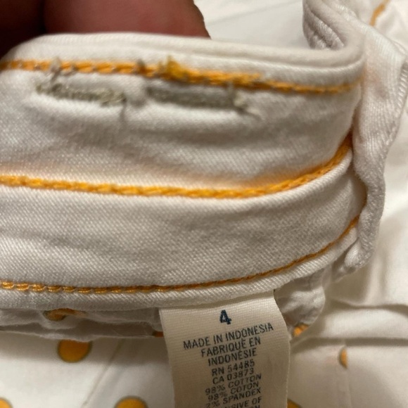 American Eagle Outfitters White shorts - Picture 8 of 8